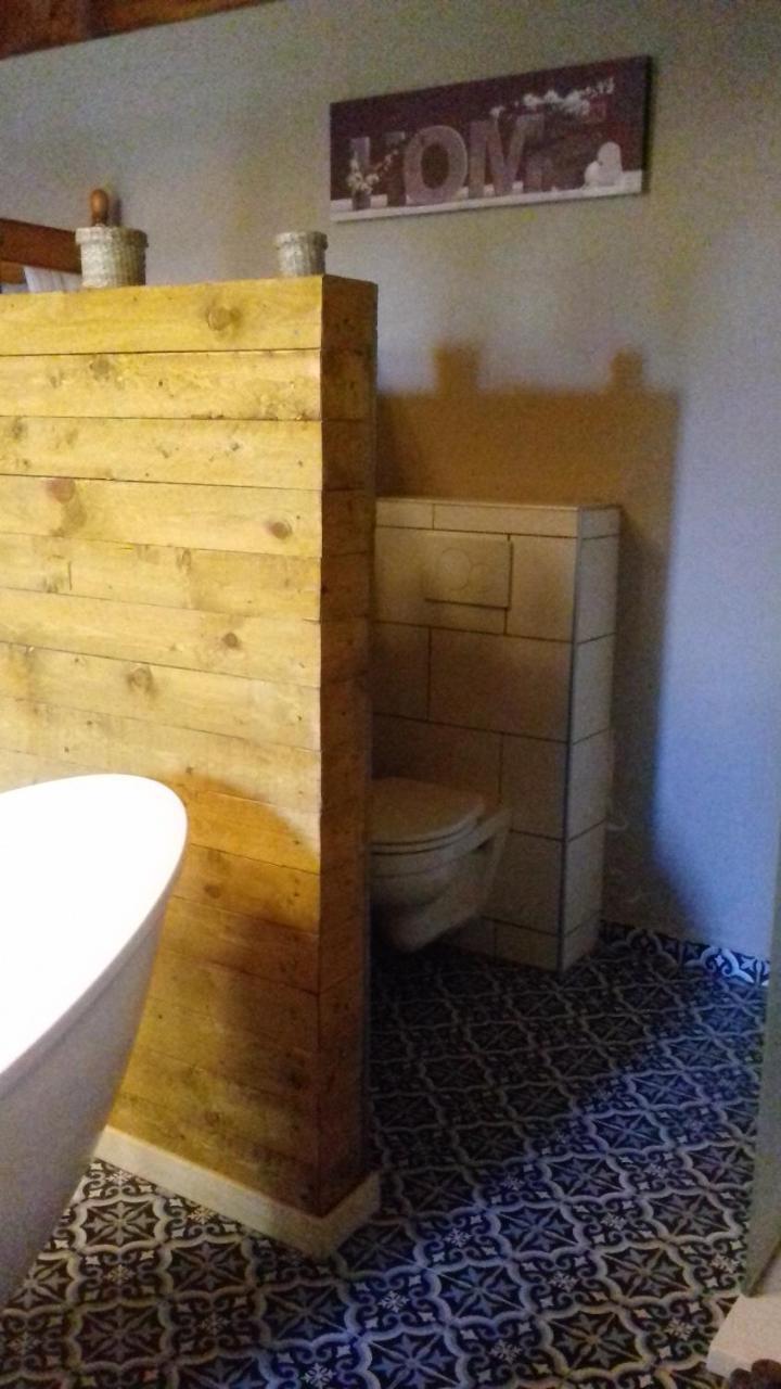 Les Chambres De La Cour Arsimont Eksteriør billede